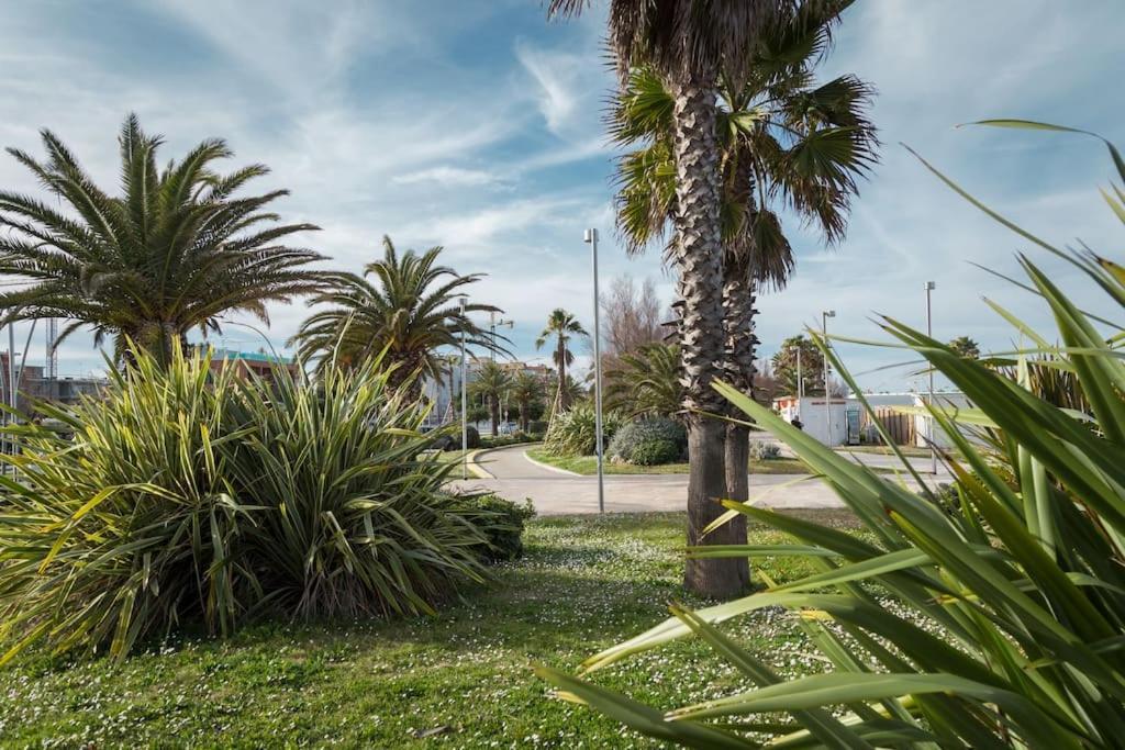 Retroscena Appartamento Mare In Centro Civitanova Marche Eksteriør bilde